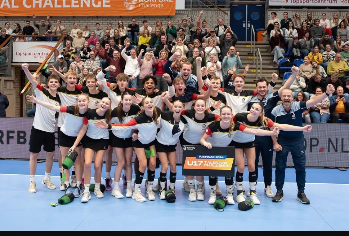 u17