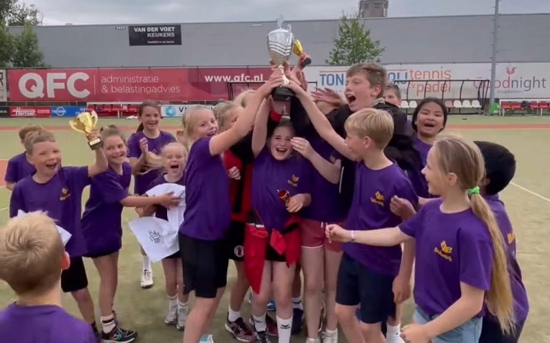 Het Bolwerk wint het BLOS schoolkorfbaltoernooi 2025